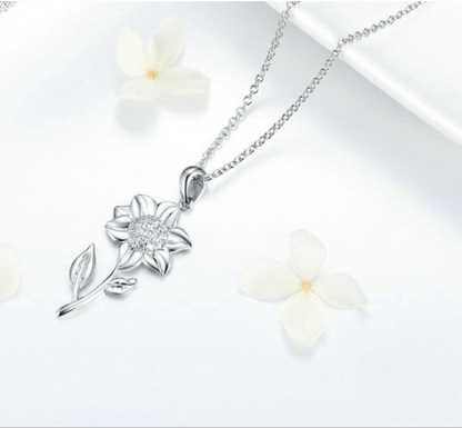 Sunflower Zircon Necklace