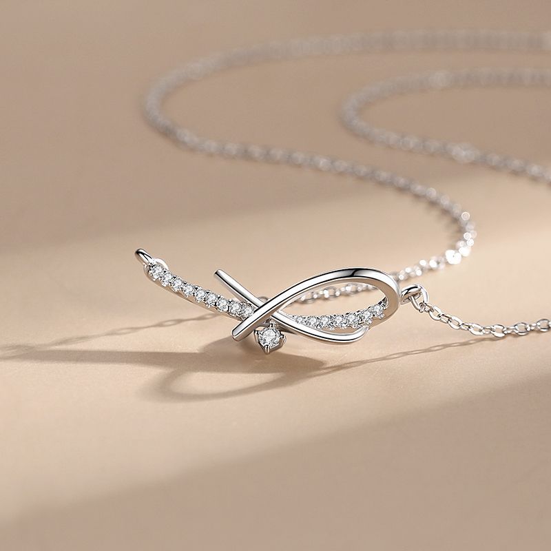 Bow Zircon Necklace