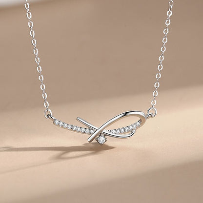 Bow Zircon Necklace